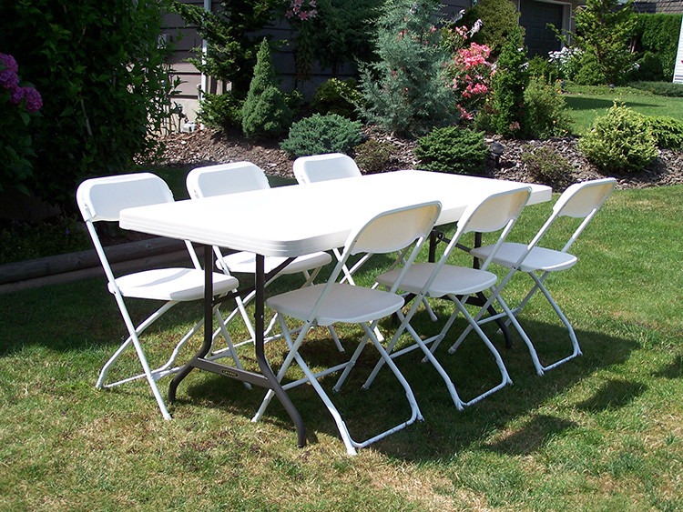 Tables & Chairs